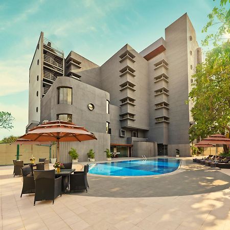 Vivanta Vadodara Extérieur photo