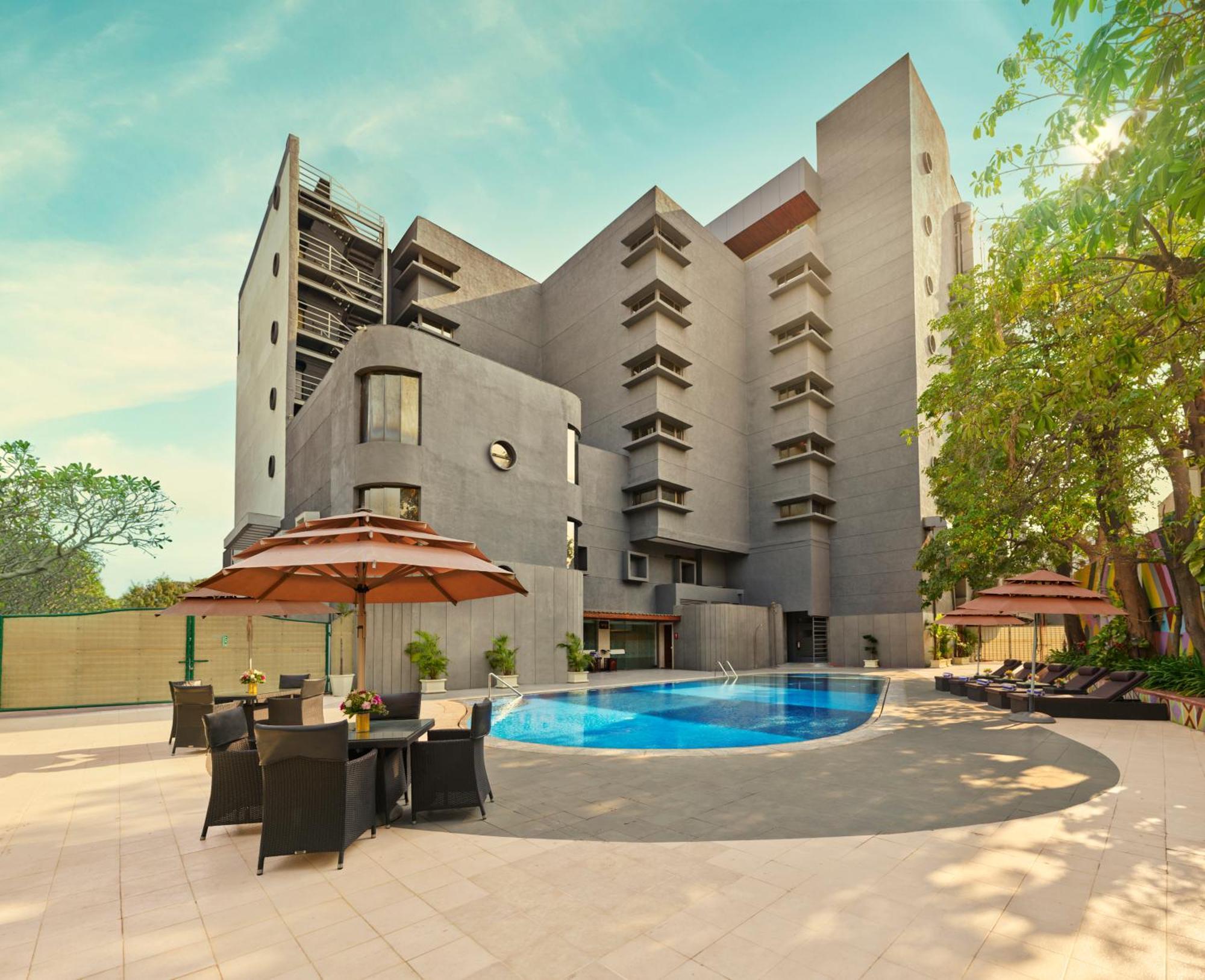 Vivanta Vadodara Extérieur photo