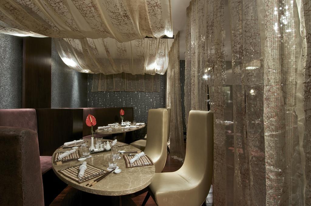 Vivanta Vadodara Extérieur photo